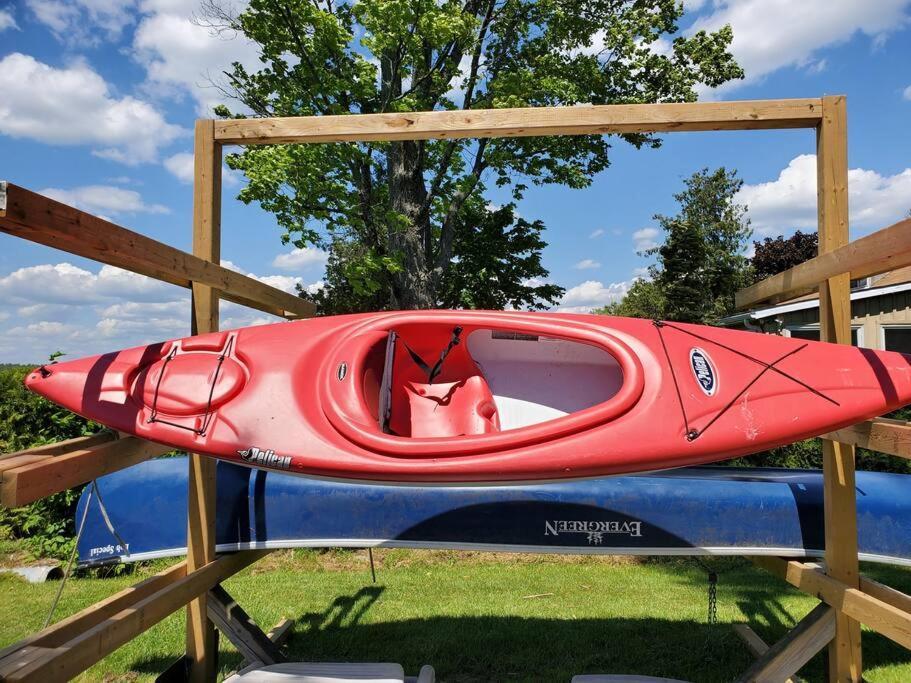 Fun Place With A Sandy Beach For Swimming, Boating, And Fishing, Featuring 3 Available Cabins Fenelon Falls Экстерьер фото